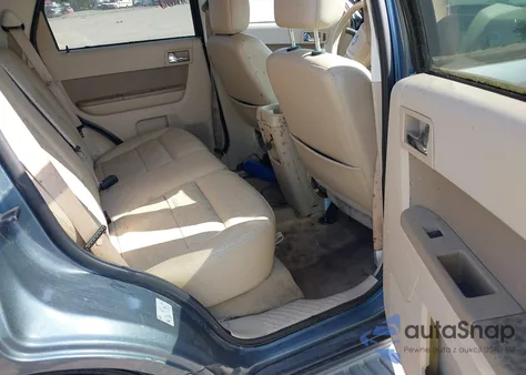 2011 Ford Escape Limited z USA, uszkodzony, nr VIN 1FMCU0EG6BKC27896